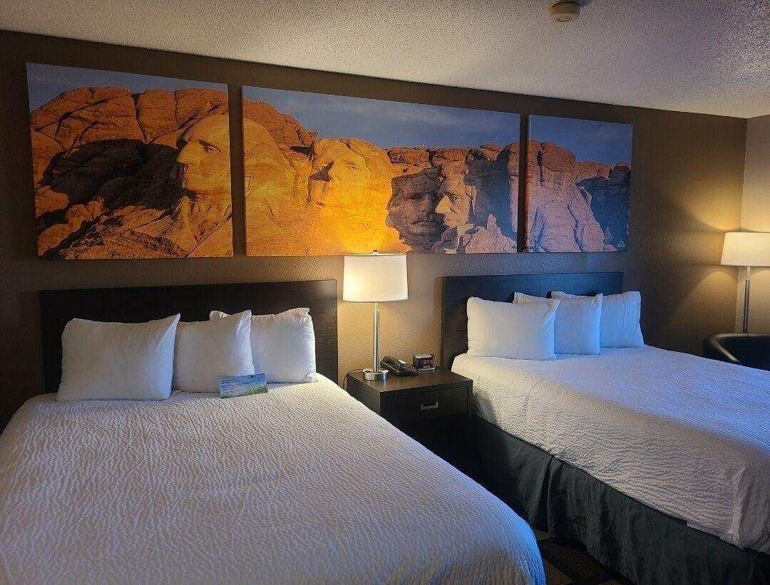 Days Inn By Wyndham Watertown Dış mekan fotoğraf